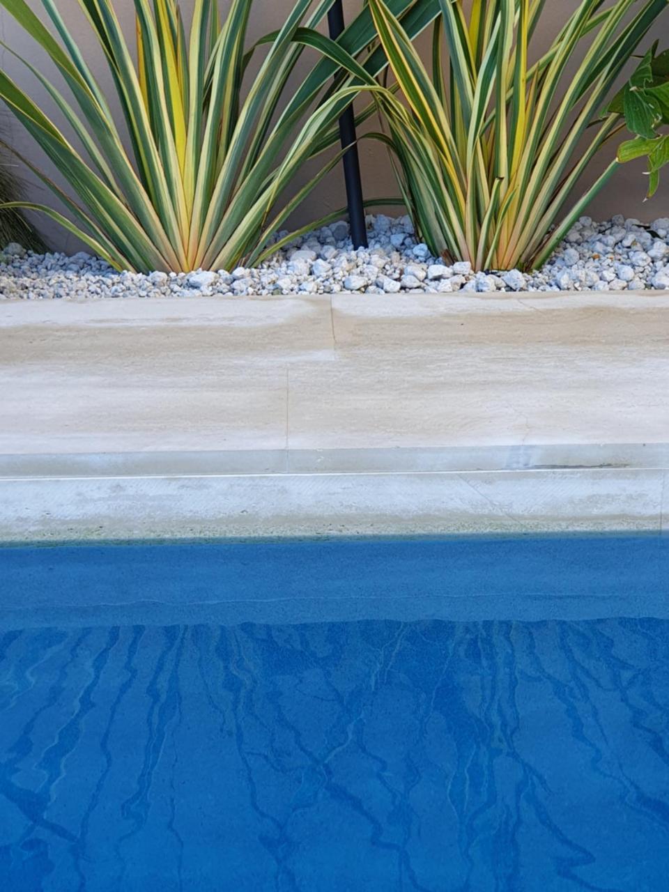 Fos Villa, A Luxe House With Private Heated Pool Galatás المظهر الخارجي الصورة